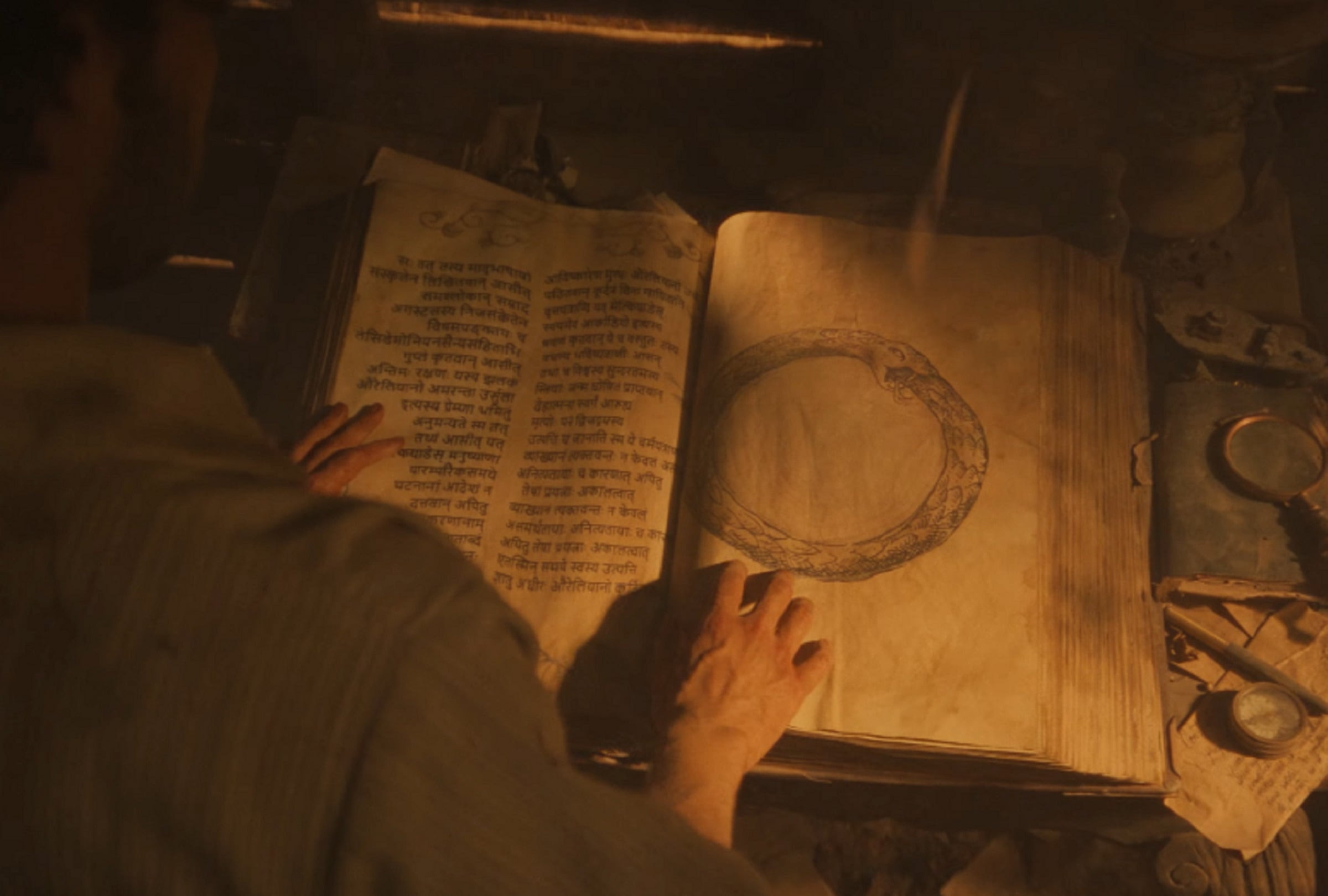 El avande de la parte 2 de la serie colombiana "Cien años de soledad" revela que a Aureliano Babilonia se le revelaron las claves defintivas de Melquíades (Foto: Netflix)