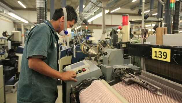 Fujimori buscará duplicar los beneficios del programa Beca 18 y lo ampliará para estudiantes de carreras técnicas.(USI)