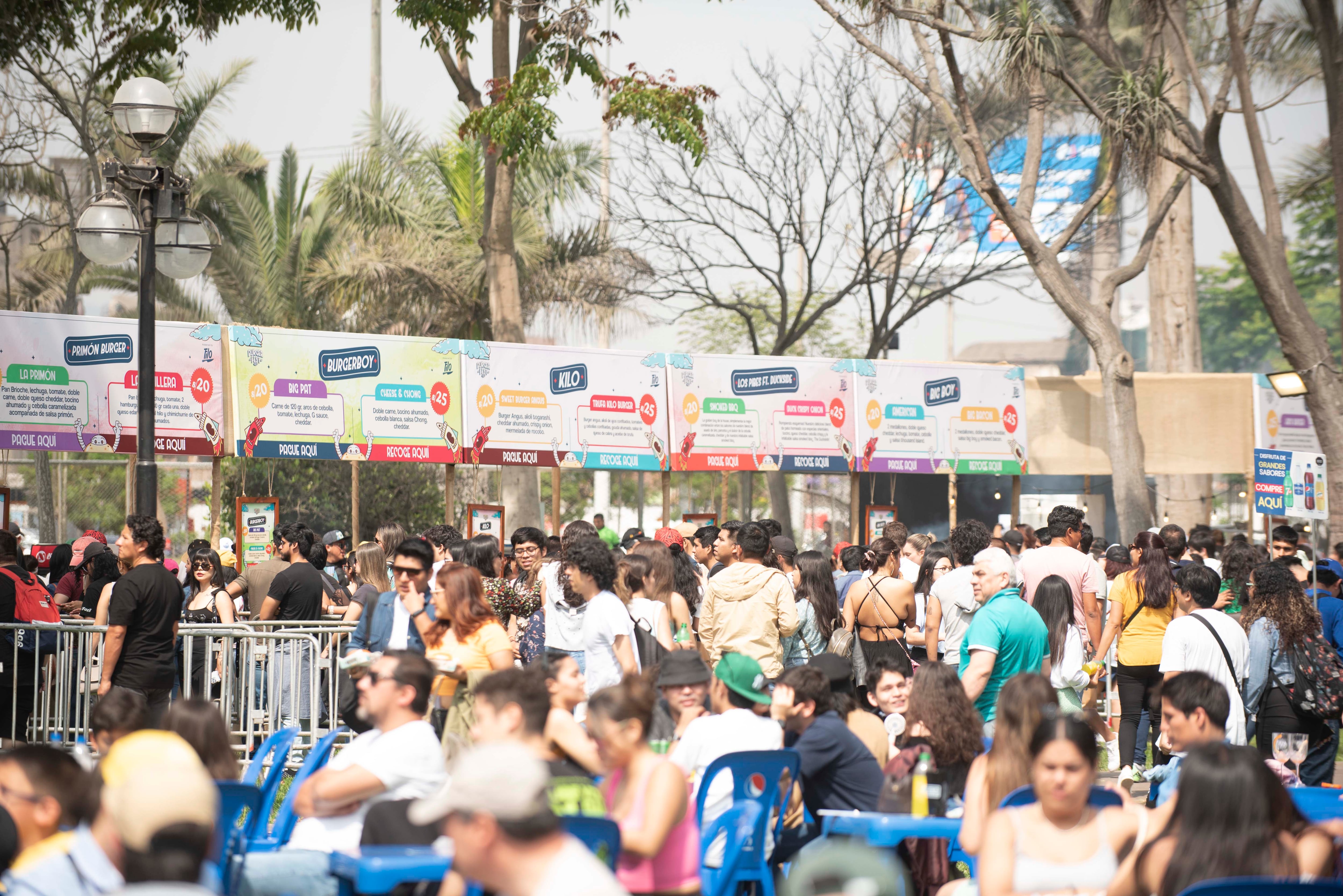 Los que tienen mayor demanda son los alusivos al pollo a la brasa y chaufa, que albergan a alrededor de 15,000 personas. (Foto: GEC)