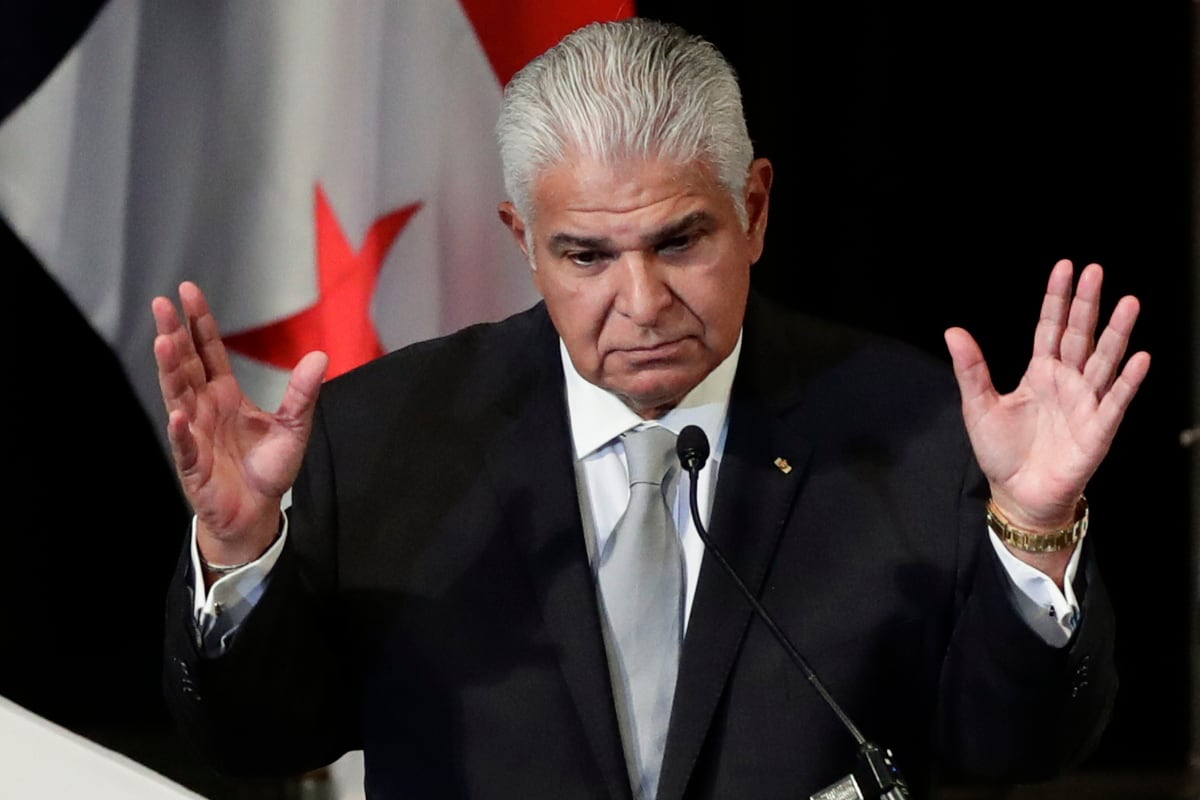 José Raúl Mulino habla en el acto donde fue proclamado como presidente electo de Panamá, el 9 de mayo de 2024, en el centro de convenciones Atlapa en Ciudad de Panamá. (Foto de Bienvenido Velasco / EFE)
