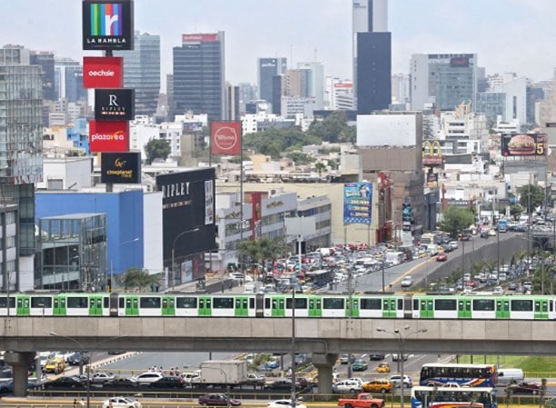 En julio, agosto y setiembre, el PBI se incrementó en 4.4% explicado por la evolución favorable del consumo final privado y por la mayor demanda externa. (Foto: Andina)