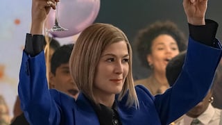 “Las damas primero”: trama y fecha de estreno de la película de Netflix protagonizada Rosamund Pike
