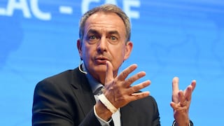 Zapatero, primer presidente del gobierno español imputado en caso de posible corrupción