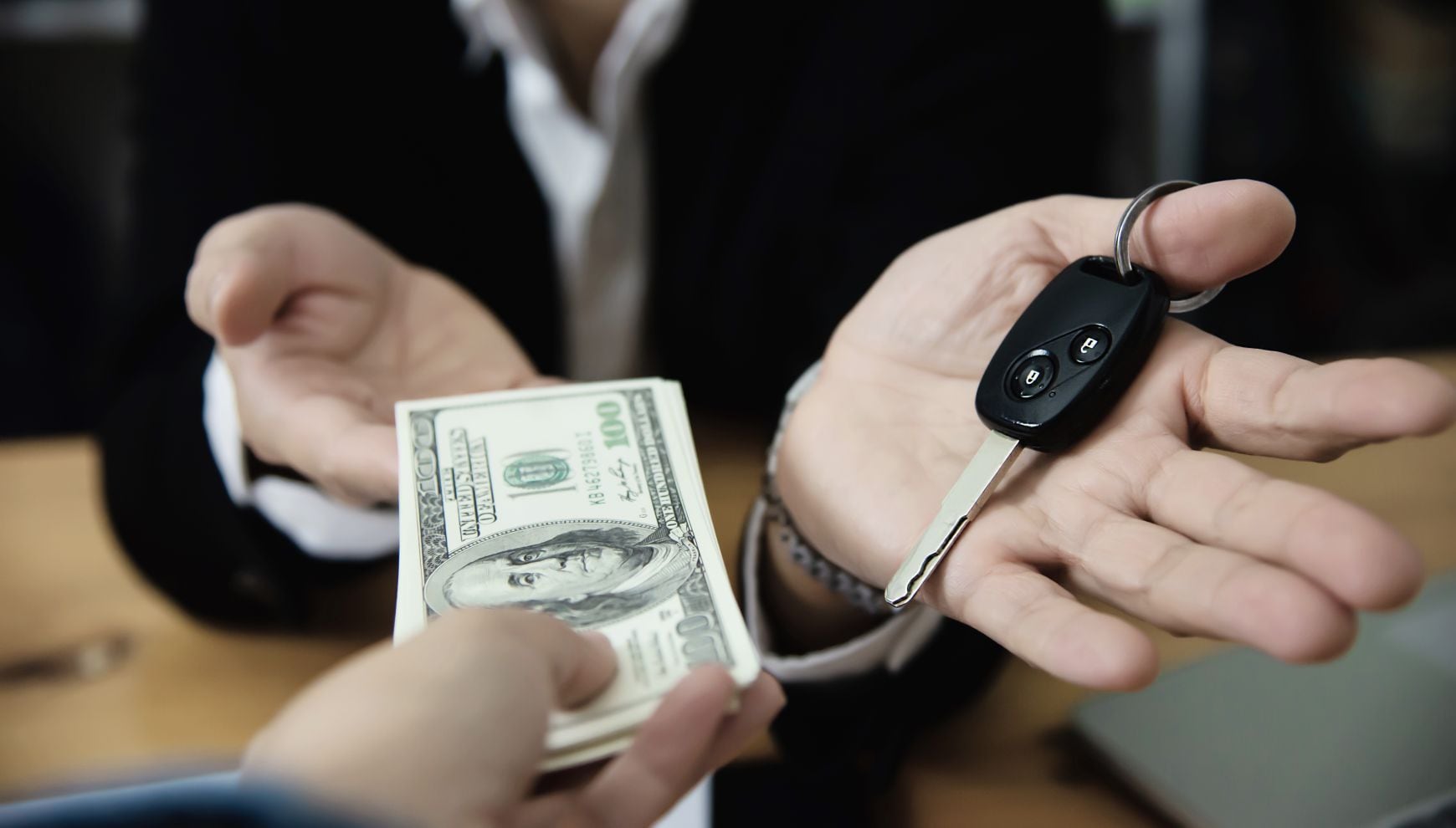 El vehículo, el préstamo, el uso que se le dará y los ingresos del contribuyente determinan si se puede acceder a la deducción (Foto: Magnific)