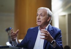 Burbuja de IA está cada vez más cerca de estallar, alerta multimillonario Ray Dalio
