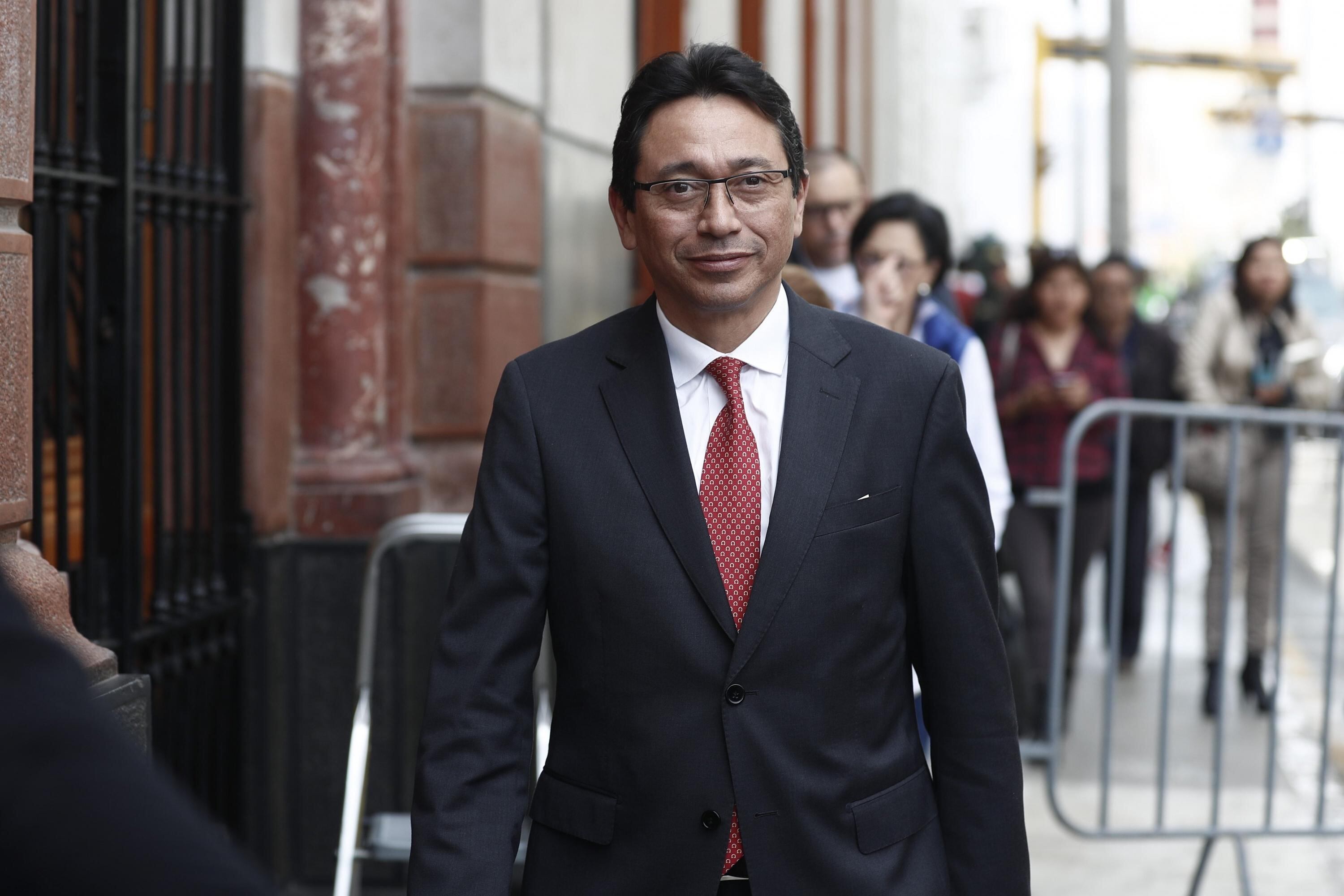Humberto Abanto se mostró confiado en que el Poder Judicial, en segunda instancia, anule la suspensión que pesa sobre Patricia Benavides. (Foto: GEC)