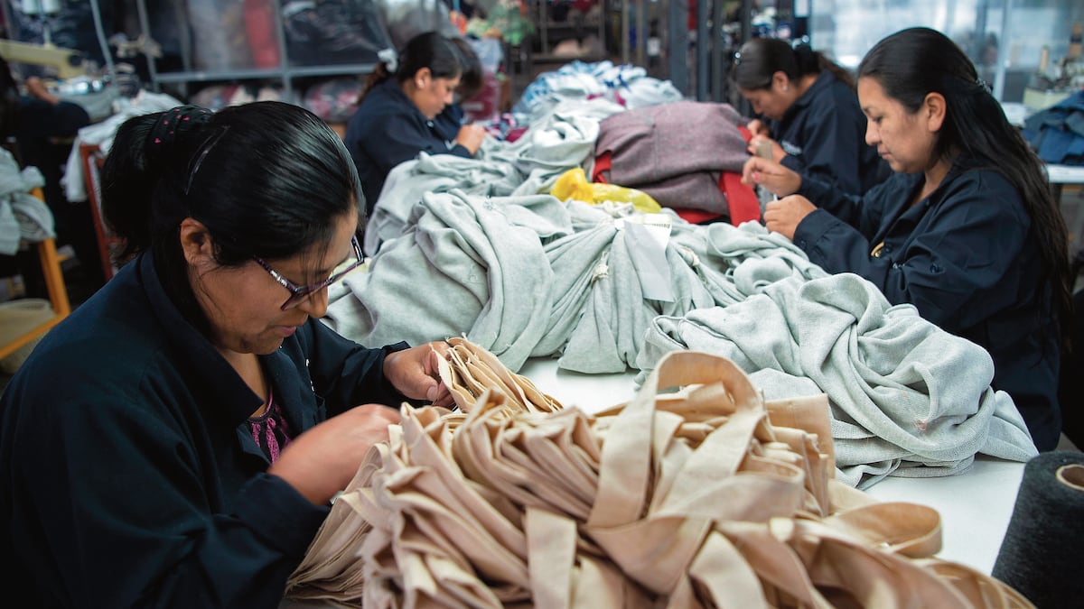 Exportación peruana de confecciones cae 5.7% y el sector apunta a los aranceles de EE. UU.