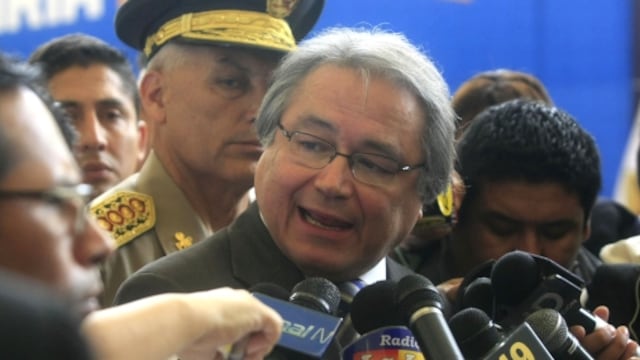 Walter Albán renunció al Ministerio del Interior y sería reemplazado por Daniel Urresti