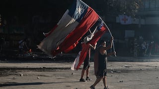 Economía chilena se desploma 3.4% en octubre por crisis social
