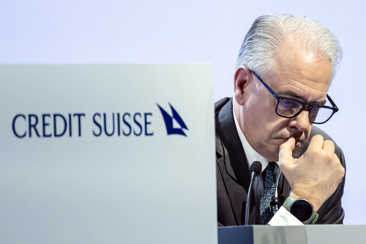 Zurich (Suiza), 04/04/2023.- Ulrich Koerner, director ejecutivo del banco suizo Credit Suisse, asiste a la junta anual de accionistas del grupo bancario suizo en Zurich, Suiza, el 04 de abril de 2023. EFE/EPA/MICHAEL BUHOLZER