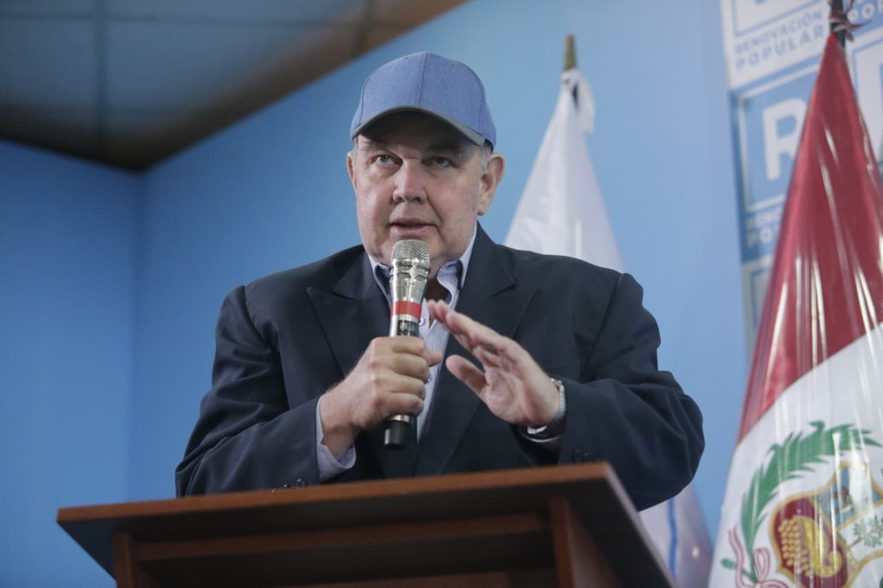 Francis Allison afirmó que reconocerá los resultados oficiales de las ERM 2026 y que felicitará a Rafael López Aliaga si se confirma su triunfo. Foto: Cesar Bueno / @photo.gec)