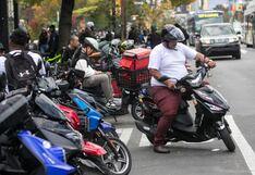 Uber y DoorDash desalientan propina tras medida de salario mínimo en Nueva York