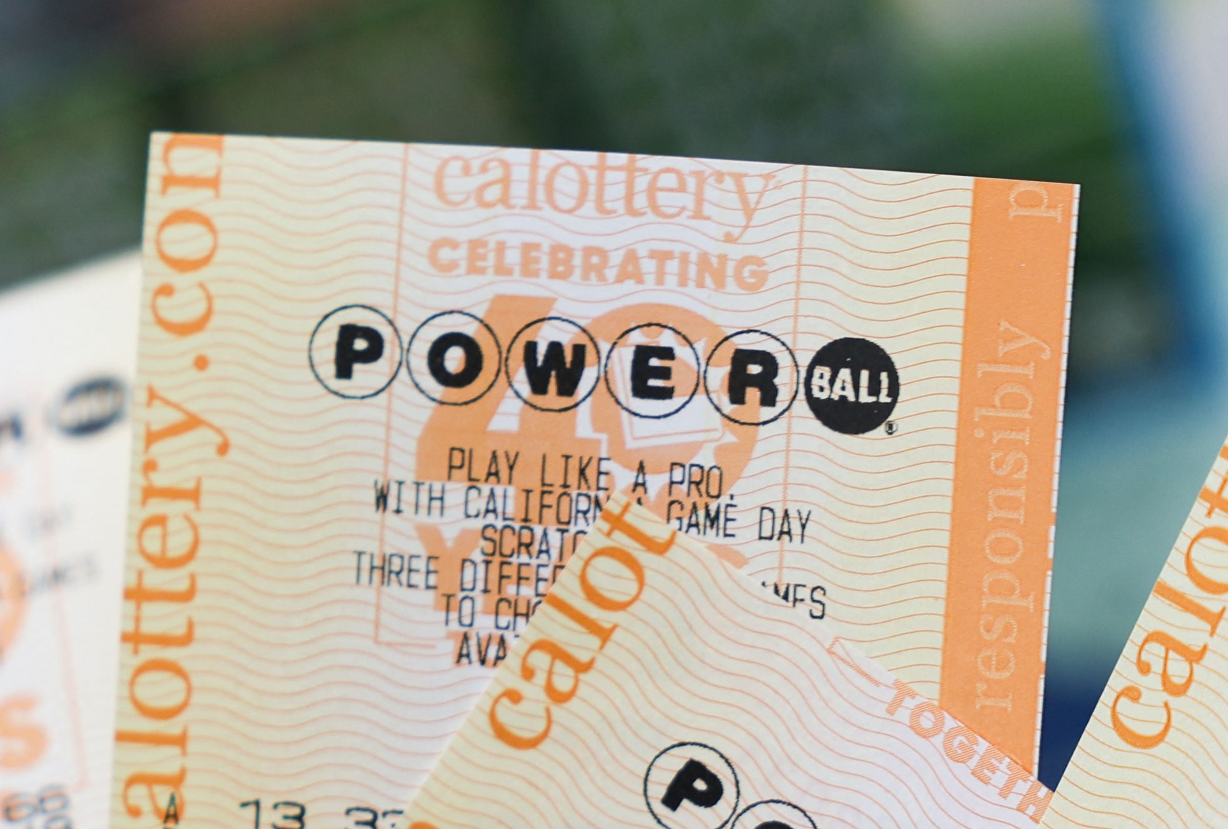 Revisa esta nota para que descubras quién ganó el Powerball hoy, miércoles 4 de marzo, en EE.UU. (Foto: PATRICK T. FALLON / AFP)