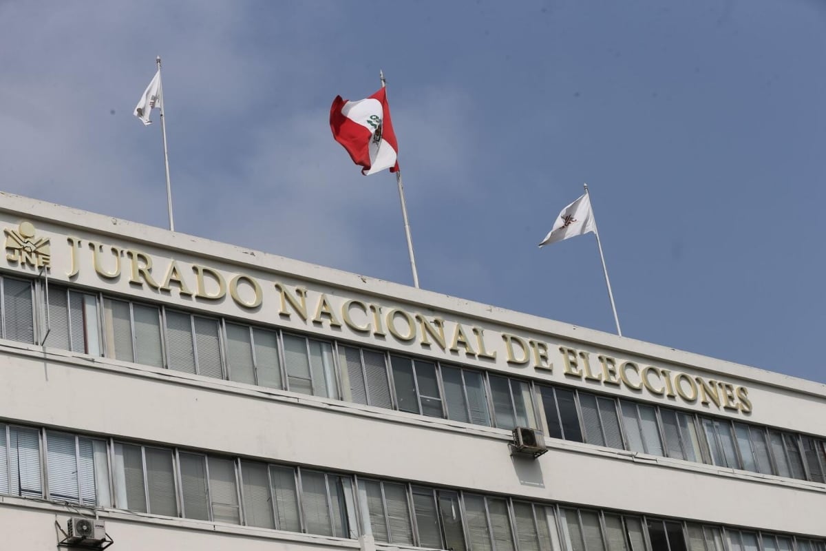 Para el JNE, estas acciones configuraron una vulneración a la neutralidad electoral. (Foto: Andina)