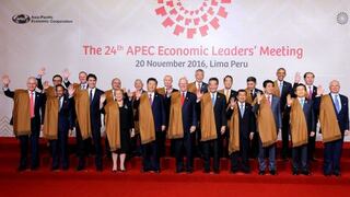 Líderes de APEC prometen combatir el proteccionismo y evitar guerras cambiarias