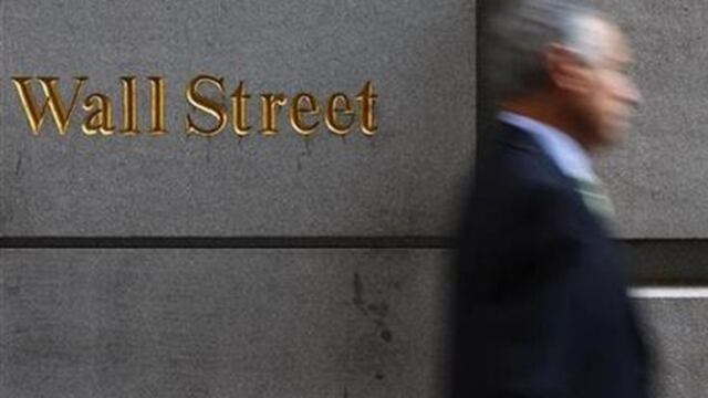 Wall Street cierra en baja por preocupación por Europa