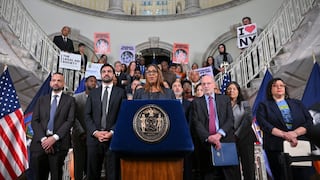 Demanda contra la regla de carga pública: los argumentos de estados para frenarla antes del 18 del septiembre