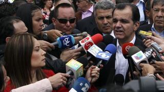 Santos y Zuluaga definirán en segunda vuelta quien será presidente de Colombia