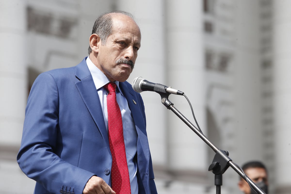 Héctor Valer señaló que Somos Perú se encuentra dispuesto a liderar la próxima Mesa Directiva. (Foto: GEC)