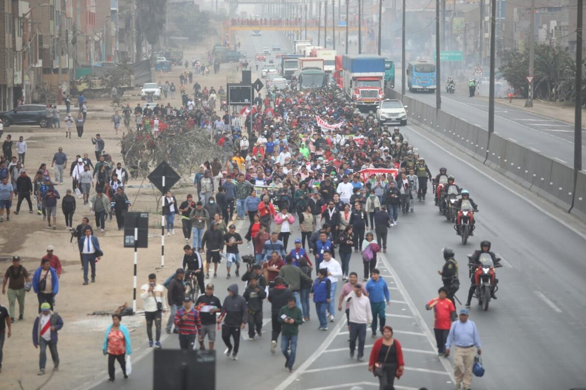 Los negocios como tiendas, restaurantes, hoteles y centros comerciales podrían ser los más afectados en una paralización. Foto: GEC.