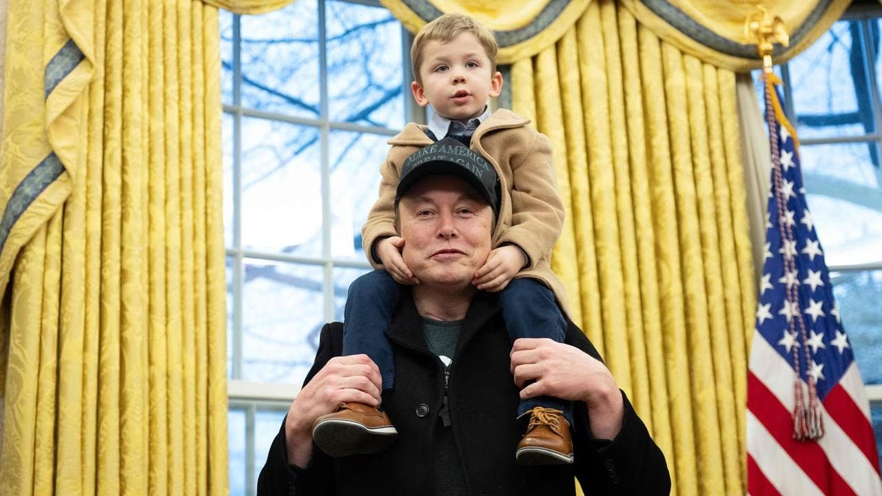 Musk regalará una acción de SpaceX a cada niño de EE.UU., ¿a cuánto equivale la donación?