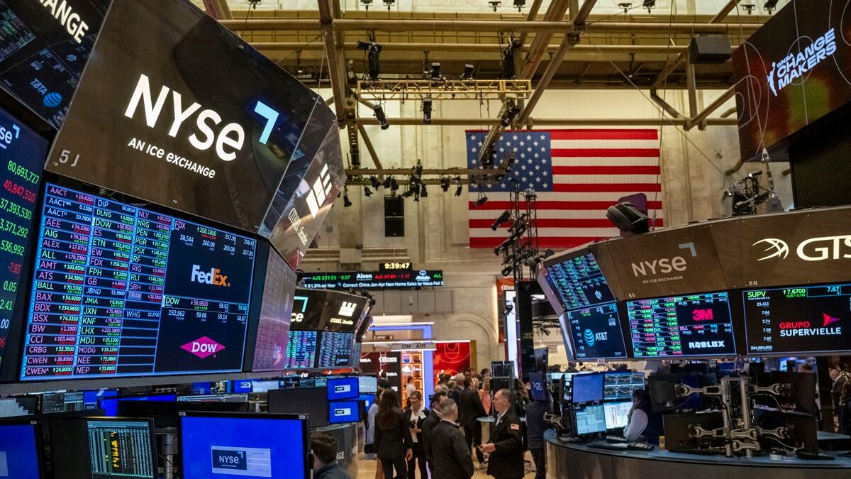 Wall Street cierra en rojo luego que el precio del petróleo superara los US$ 100 por barril