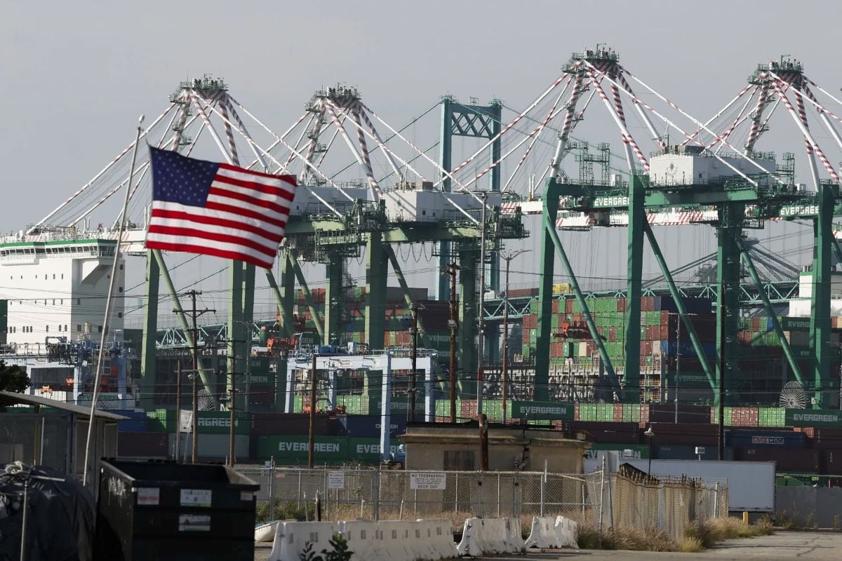 Estados Unidos aplicará nuevos aranceles de entre 10% y 12.5% a importaciones de 60 países y economías. Foto: EFE.
