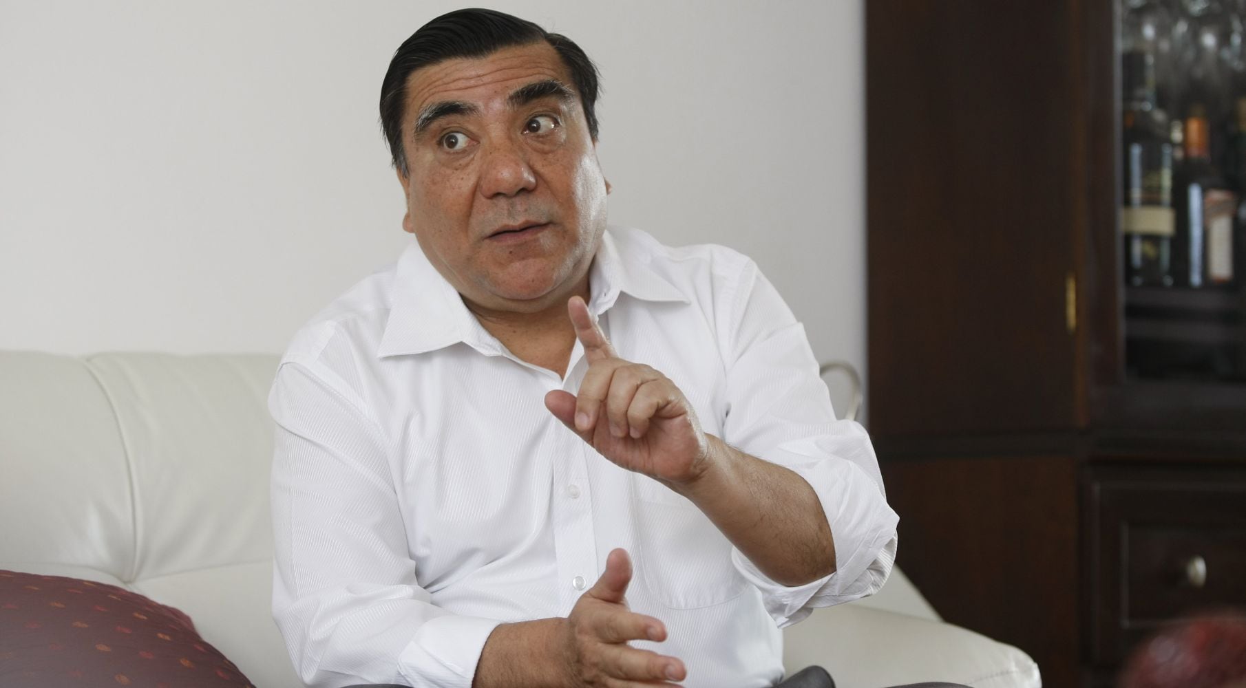 Para Víctor García Toma, la presentación de un proyecto de ley para amnistiar al expresidente Pedro Castillo por el golpe de Estado es completamente inviable