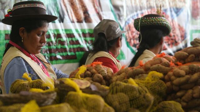 Comunidades campesinas podrán vender directamente sus productos en los mercados de productores