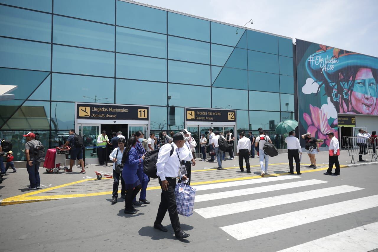 En todo el Callao transitan en promedio 5,000 a 6,000 camiones diariamente, cifra que se habría incrementado tras la inauguración del megapuerto de Chancay, el 14 de noviembre del 2024. Foto: GEC