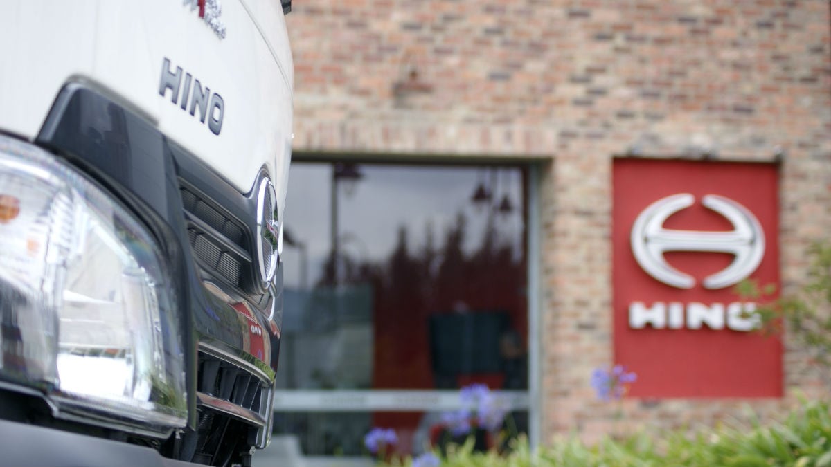 En su ruta hacia el cierre del 2024, Hino se ha trazado la meta de vender 1,200 unidades, distribuidas en 1,100 camiones y 100 buses. (Foto: Hino)