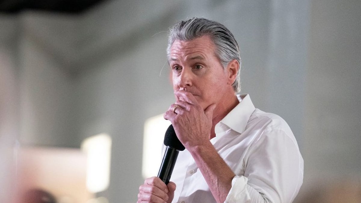 Corte bloquea ley de Newsom sobre identificación de agentes de ICE: sus argumentos y la respuesta de California