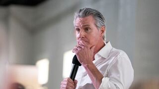 Corte bloquea ley de Newsom sobre identificación de agentes de ICE: sus argumentos y la respuesta de California