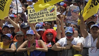 Henrique Capriles desafía a Maduro con masivo acto en bastión oficialista