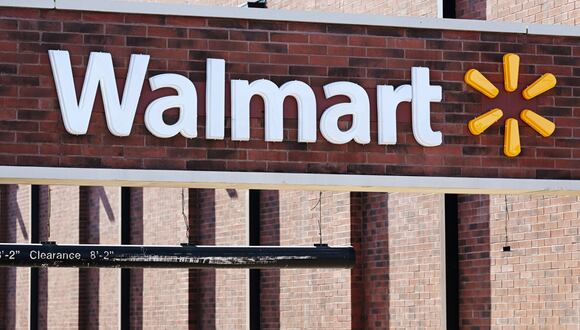 Walmart sí atenderá a sus clientes este lunes 27 de mayo (Foto: AFP)