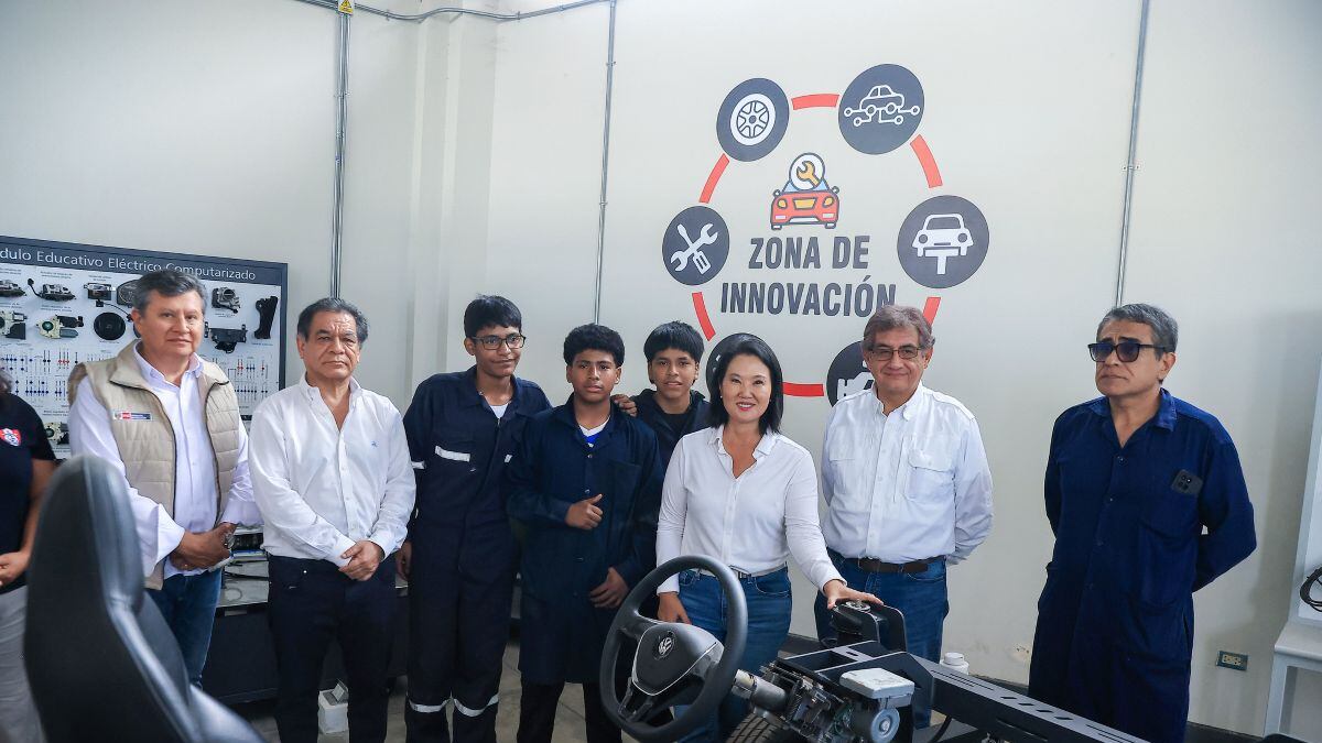 Keiko Fujimori dispone medidas para facilitar empleo a jóvenes que terminan secundaria