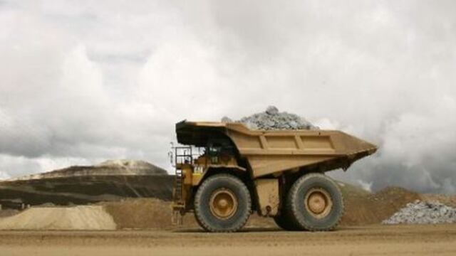 SNMPE: Exportaciones mineras sufrieron caída de 30.9% en enero del 2014