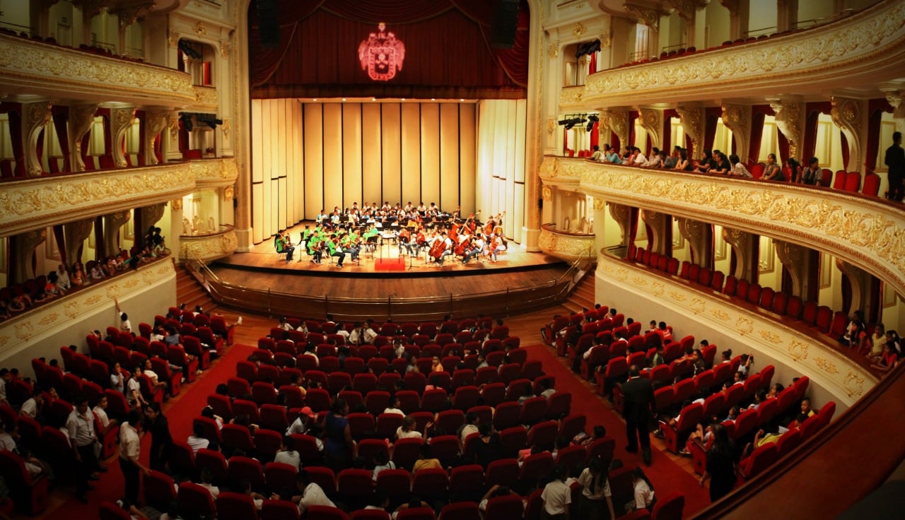 Cada año, desde el 2026, la Municipalidad Metropolitana de Lima destina S/ 6 millones de su presupuesto inicial de apertura para la promoción y producción en los dos teatros del Centro Histórico de Lima.