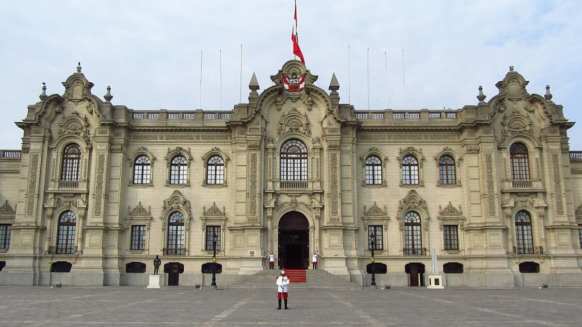 De acuerdo a un informe del BID y la OCDE, publicado en febrero del 2024, entre todos los países de América Latina, la percepción de una corrupción generalizada es particularmente alta en Perú (90%), seguido de Panamá y Ecuador. (Foto: Andina)