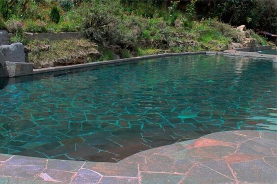 Un baño termal en Churin. (Foto: Y Tú Qué Planes)