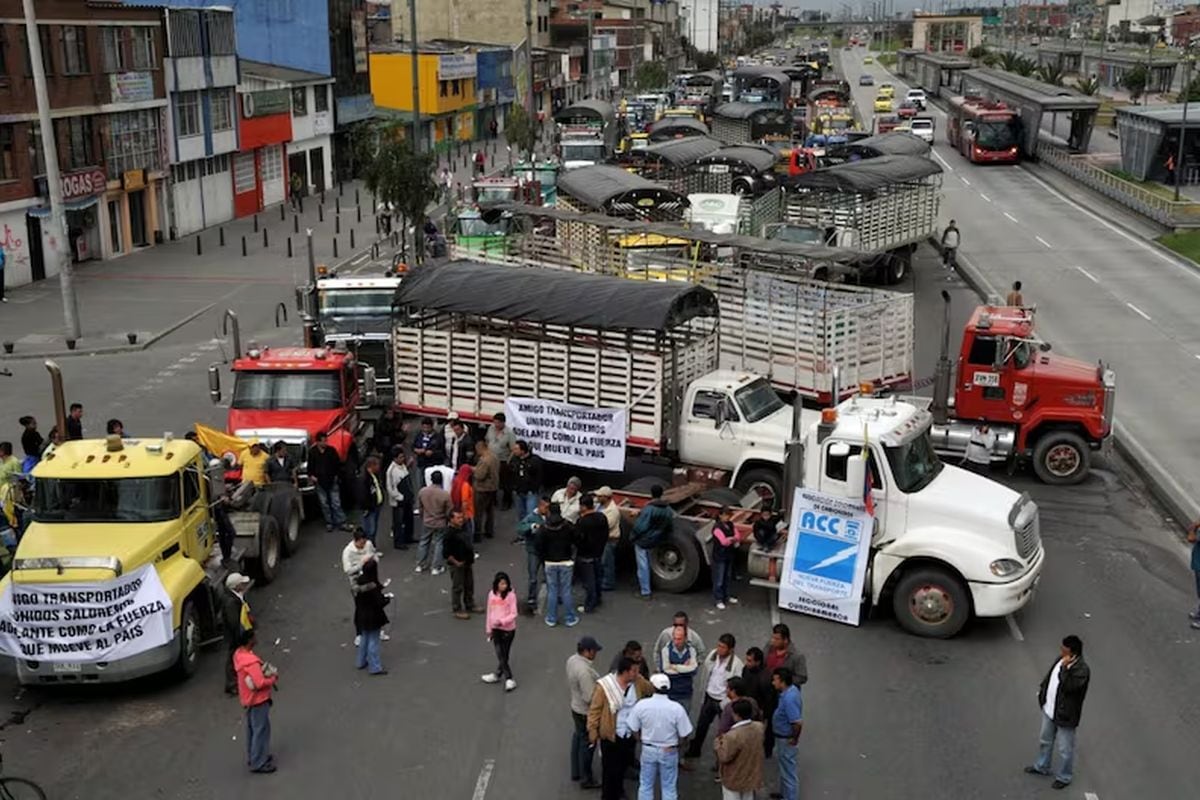 Nuevo paro de transportes se realizará este 14 de enero. Foto: GEC