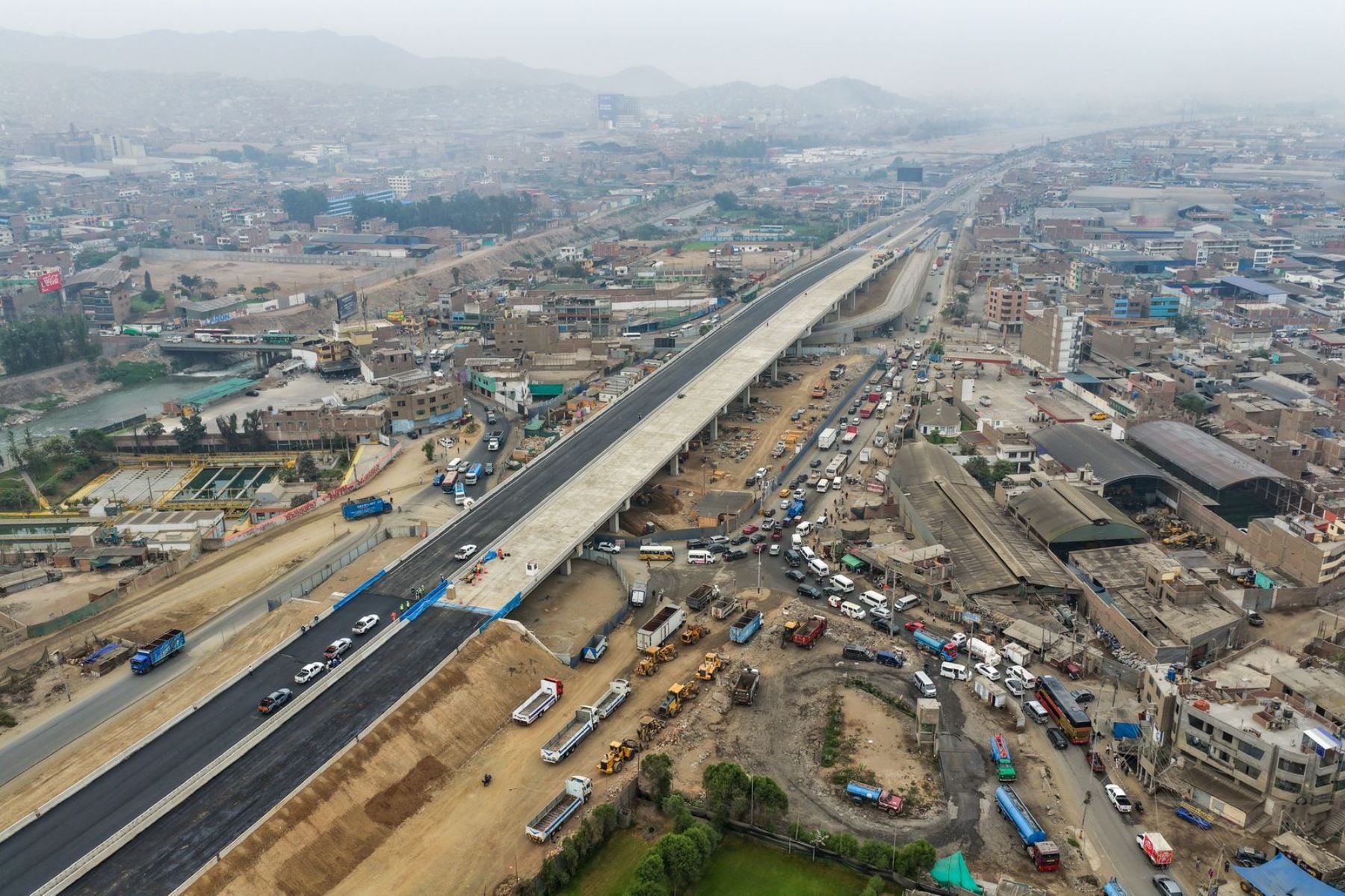 Bypass Las Torres, megaobra que alcanza un 92 % de avance y que reducirá los tiempos de viaje de Lima a Chosica. Foto: ANDIN A/ Ricardo Cuba