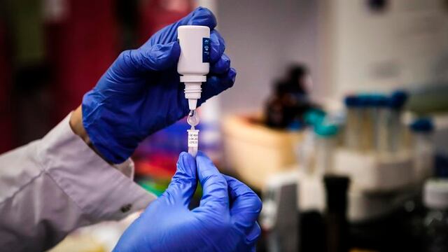 Miedo a segunda ola de coronavirus impulsa vacunación en EE.UU. contra la gripe   