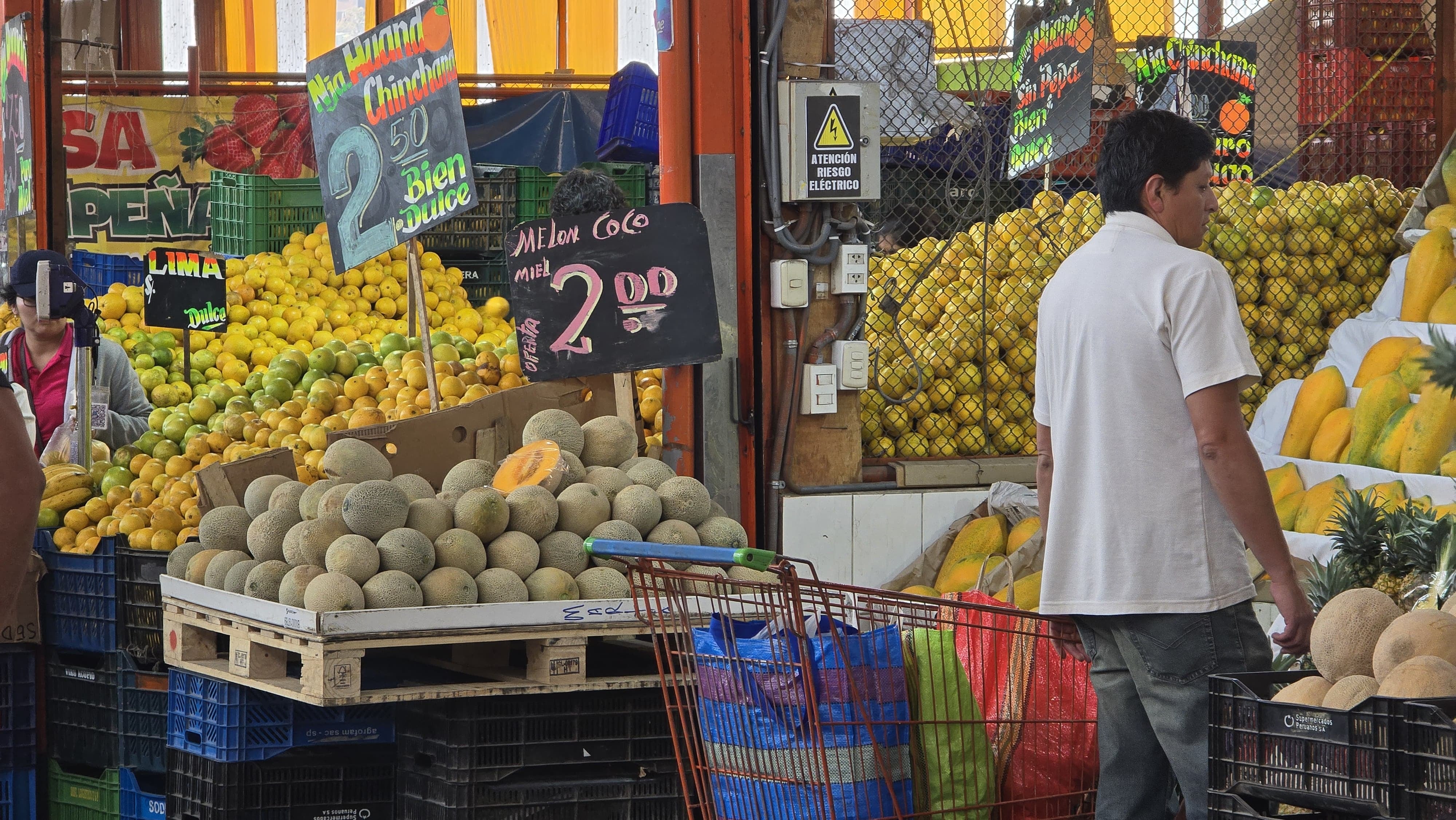 Inflación anual de alimentos: 3.32%. Foto: GEC.