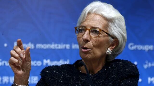 Lagarde del BCE, partidaria de no retirar de forma prematura los estímulos monetarios