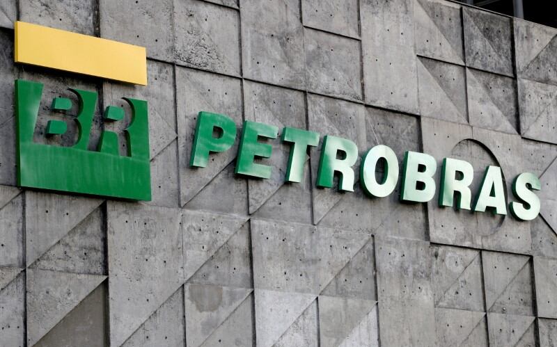 El plan quinquenal de Petrobras prevé inversiones por US$ 7,500 millones en exploración, de los que US$ 3,100 millones en el Margen Ecuatorial, en donde la empresa planea perforar al menos 16 pozos hasta 2028.