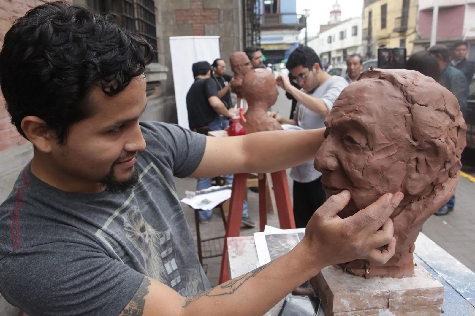 El Colegio Profesional de Artistas del Perú agrupará a egresados de escuelas artísticas, institutos y universidades. (Foto: Andina)