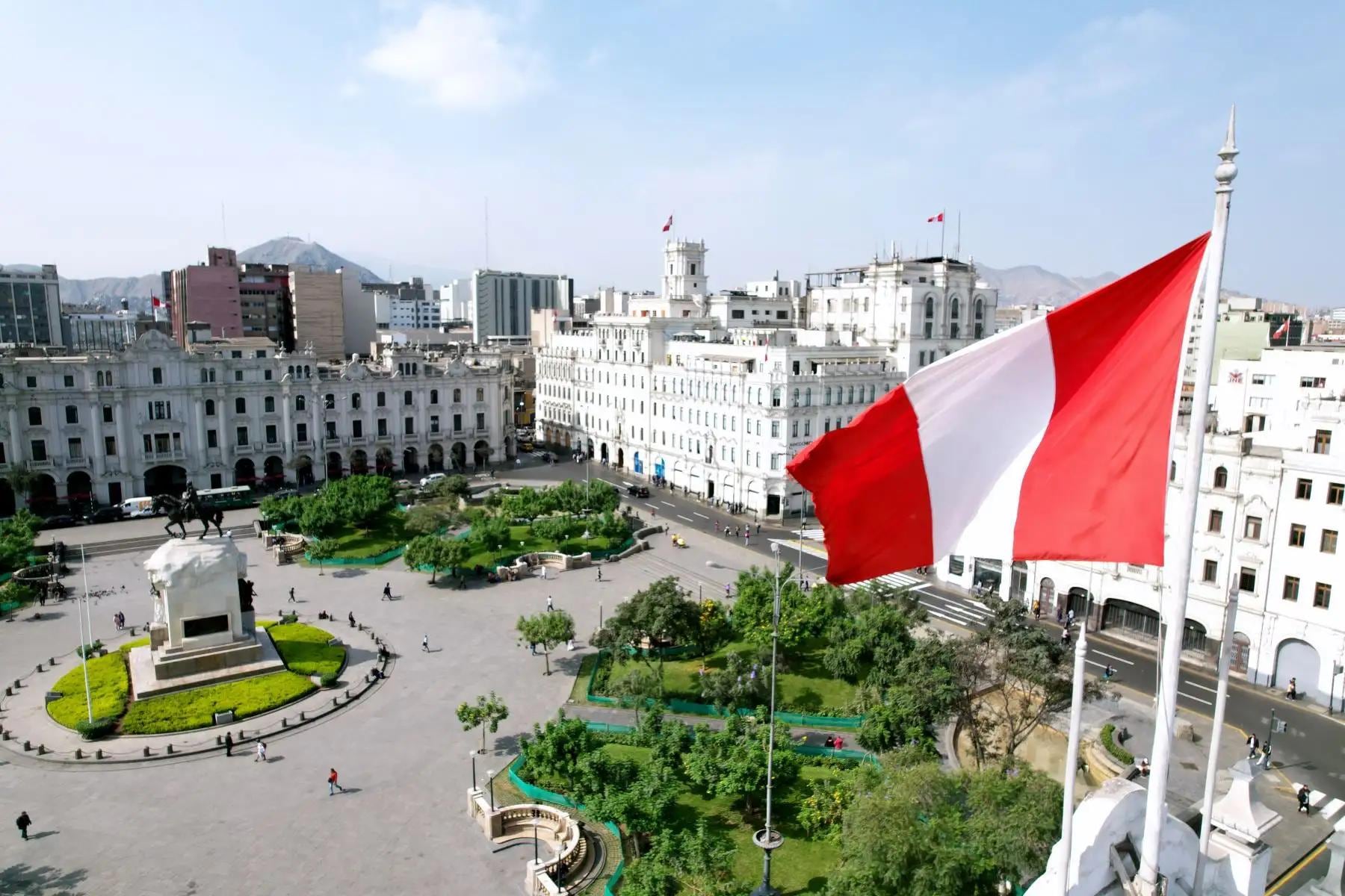 Si el turismo interno mantiene un crecimiento similar al de 2025 (7.2%), el número de viajeros podría superar los 2 millones durante la campaña. (Fuente: Agencia Andina)