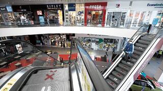 Aforo en centros comerciales se amplía al 60% de su capacidad