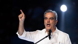 Reformas económicas y sociales, retos del reelecto presidente dominicano